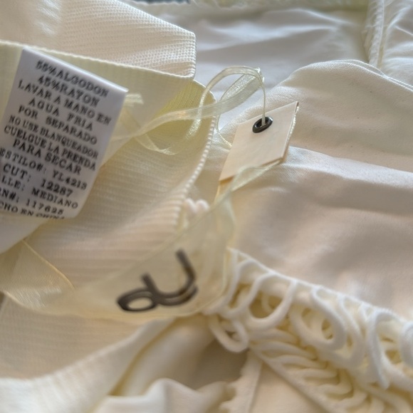 Ya white leggings see thru sides M - Picture 7 of 7